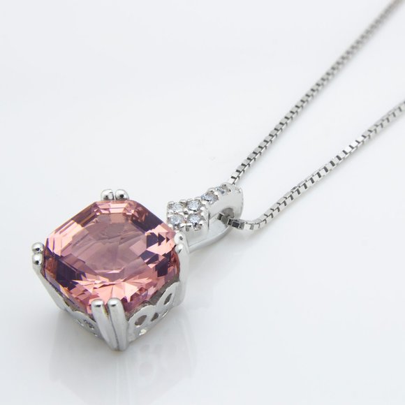 Genuine Natural Morganite Necklace - Picture 2 of 4